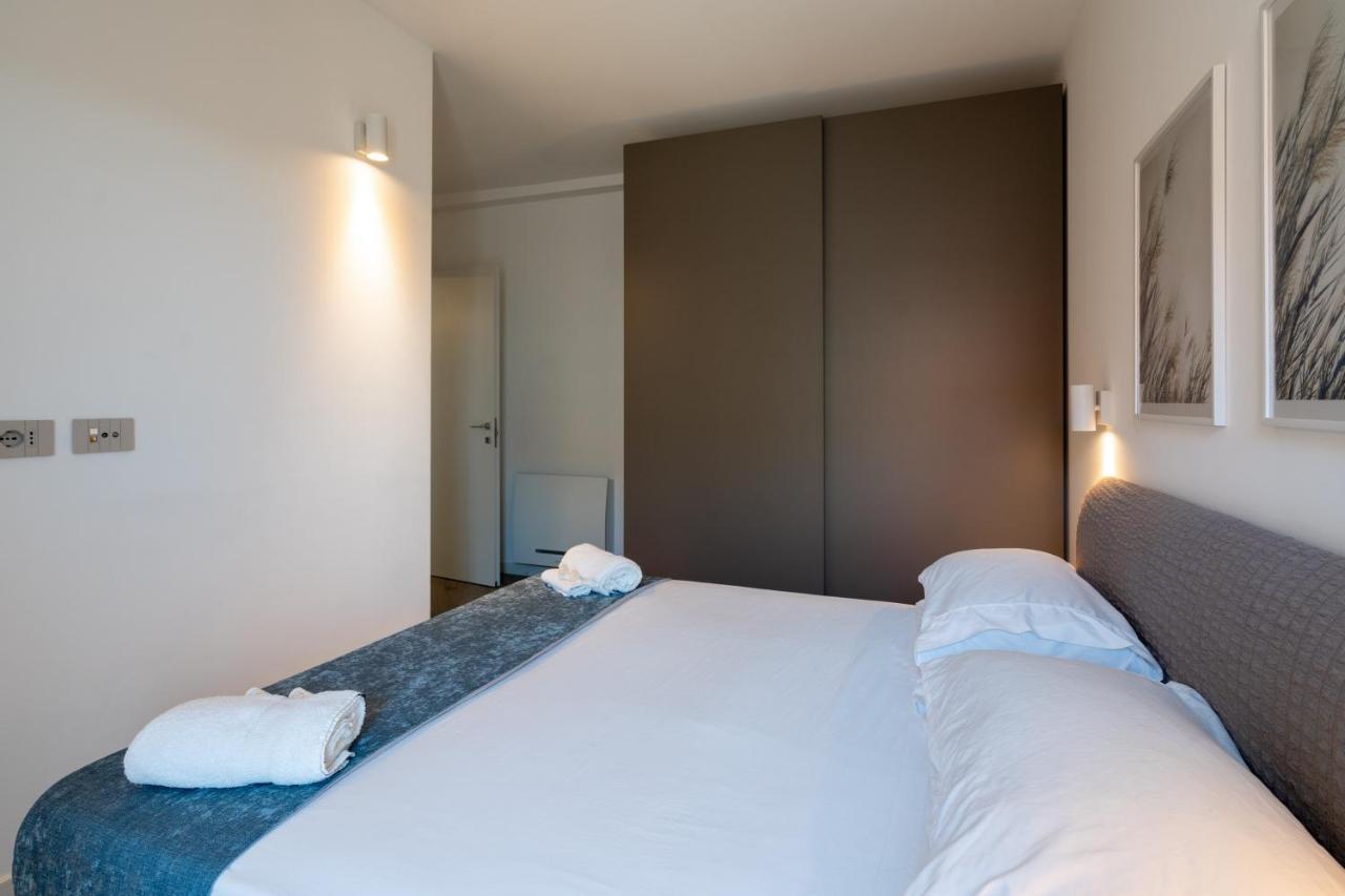 Aurealiving - Trastevere Suite With Rooftop & Gym, Your Place In Roma Esterno foto