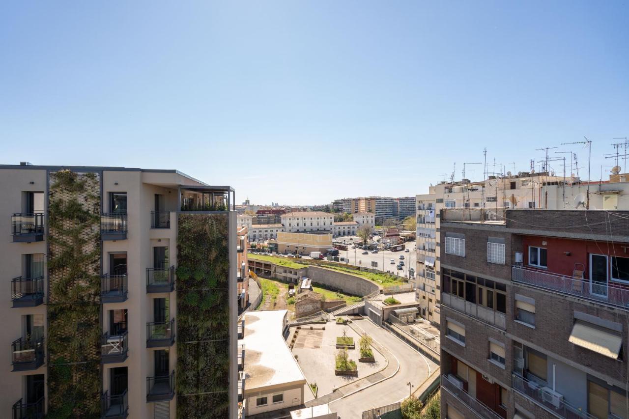 Aurealiving - Trastevere Suite With Rooftop & Gym, Your Place In Roma Esterno foto
